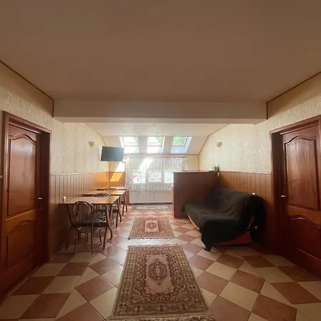 Todi Mansion Guest house Slanic Moldova